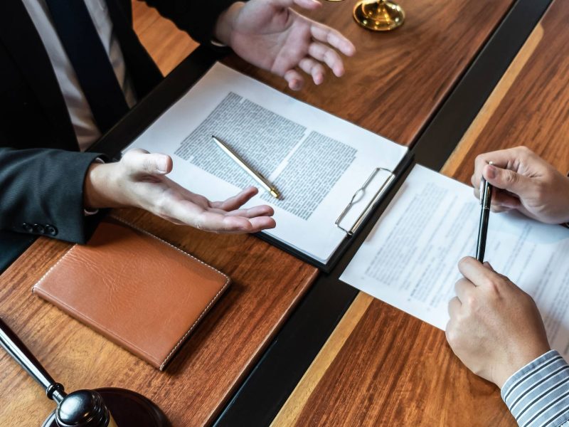 Ποινικό Δίκαιο - Δικηγορικό γραφείο Χριστίνα Καλαπόδη και Συνεργάτες